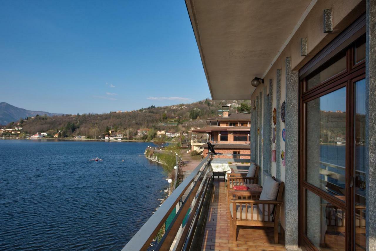 B&B In Riva Al Lago Avigliana Eksteriør billede