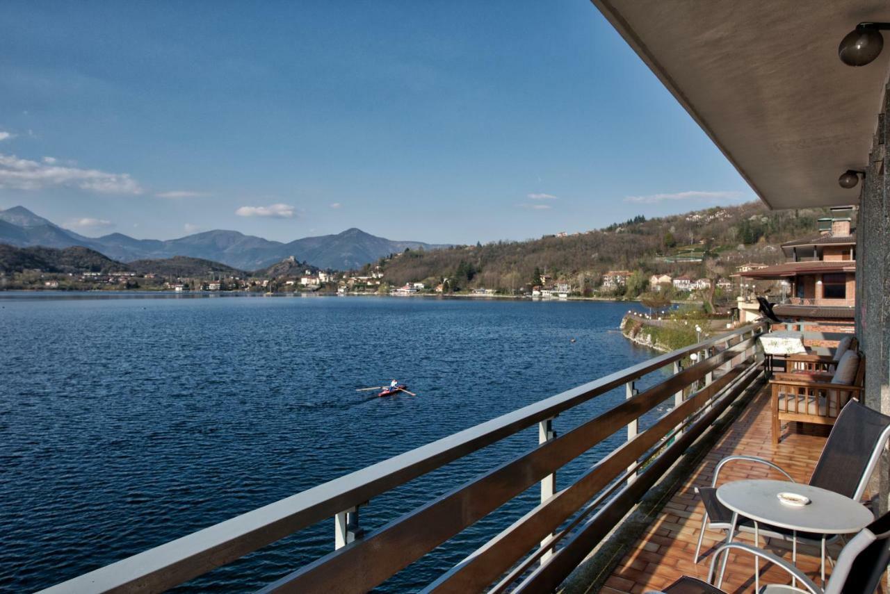 B&B In Riva Al Lago Avigliana Eksteriør billede